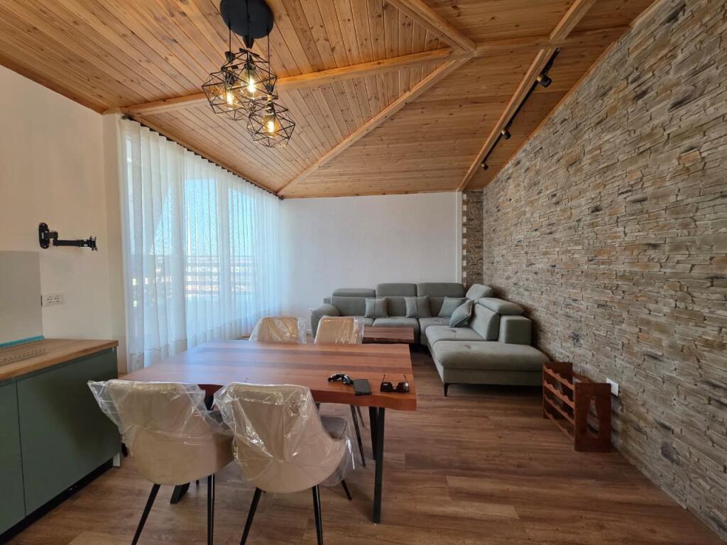 DUPLEX 2+1+POST IN AFFITTO A SHKOZE