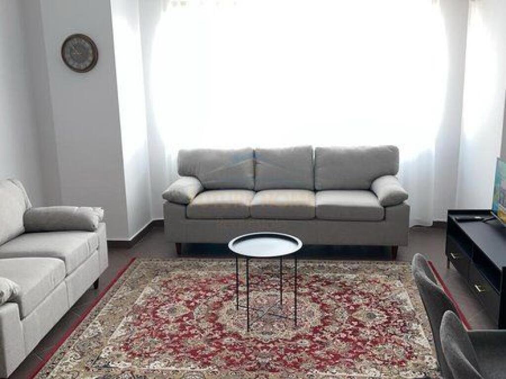 Qera , Apartament 1+1 , Rruga Mine Peza , Tiranë.