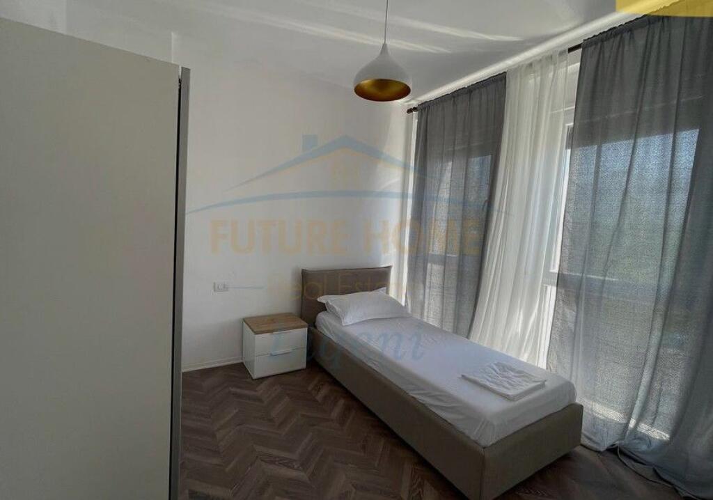 Affitto, Appartamento 2+1+2, Stazione Ferroviaria, Tirana.