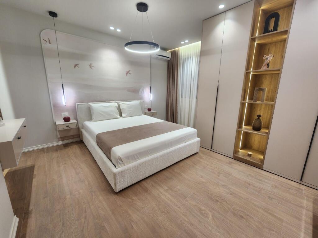 Shitet Apartament 2+1 në Plazh, Durrës