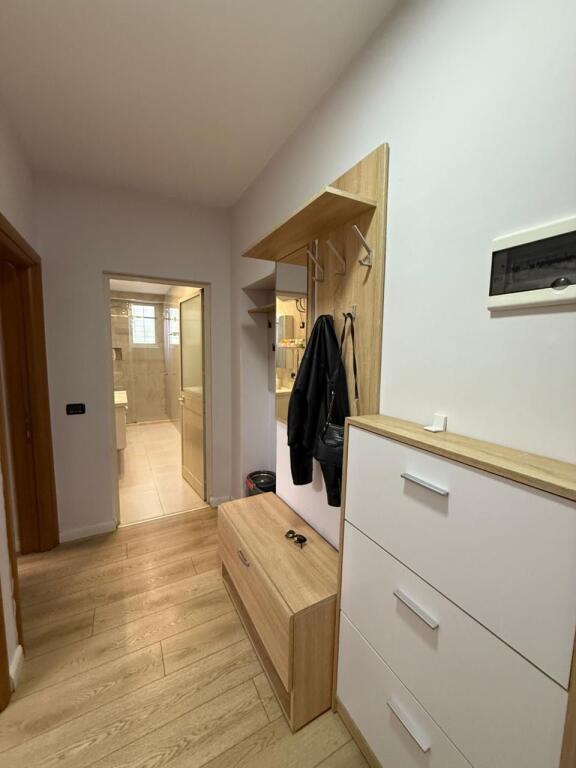 Affittasi appartamento 2+1 vicino al centro del mercato Cam