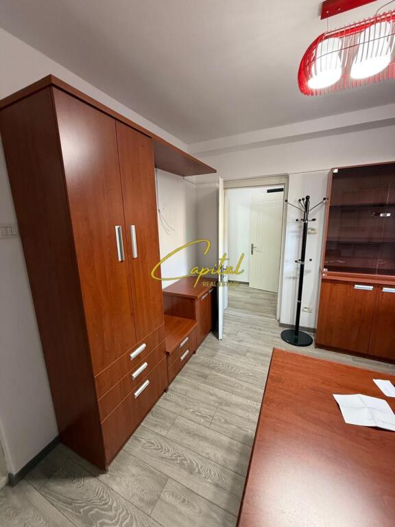 UFFICIO IN AFFITTO 16 M2 CENTRO 35.000 LEKE