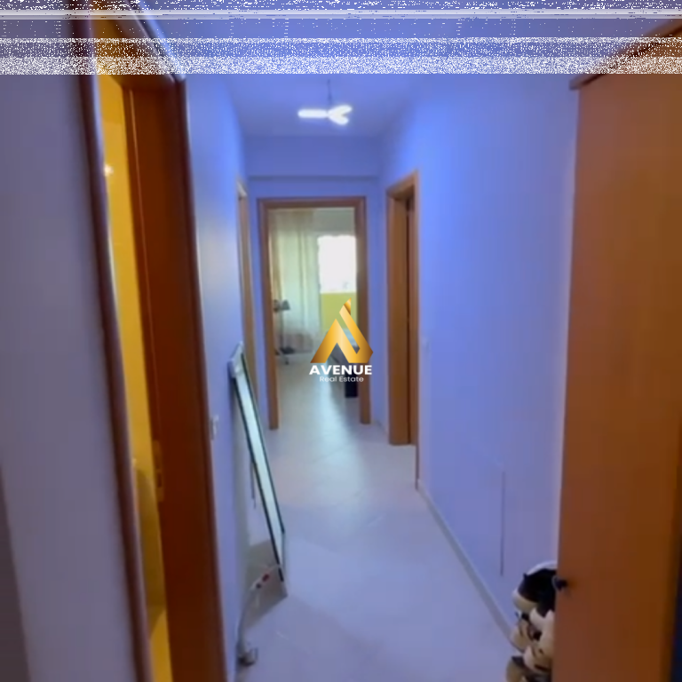 Apartment 2+1+2 for rent – Commune of Paris, Tirana