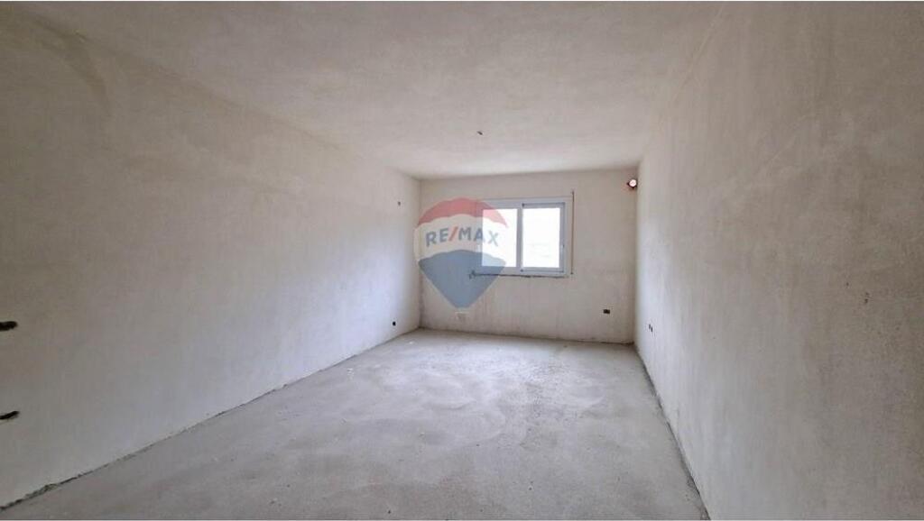 Apartament 2+1 në Shitje, Orikum, Vlorë