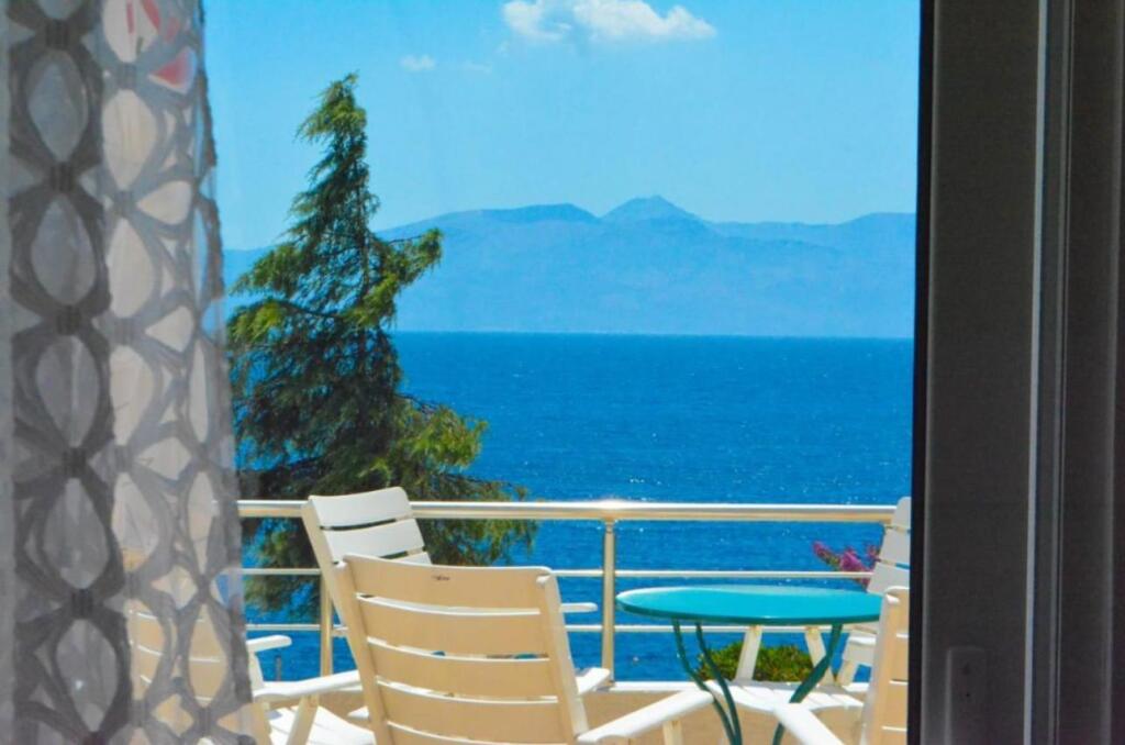 VENDESI HOTEL VICINO AL MARE SARANDE
