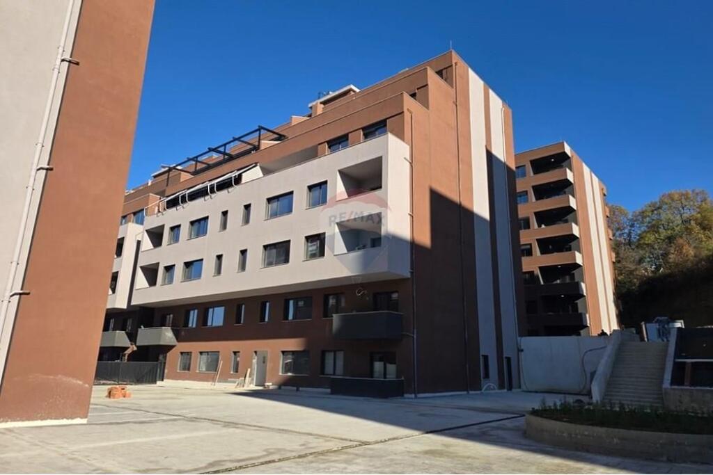 Apartment - For Sale - Elbasan Street, Tirana(ID: 530191006-1126)