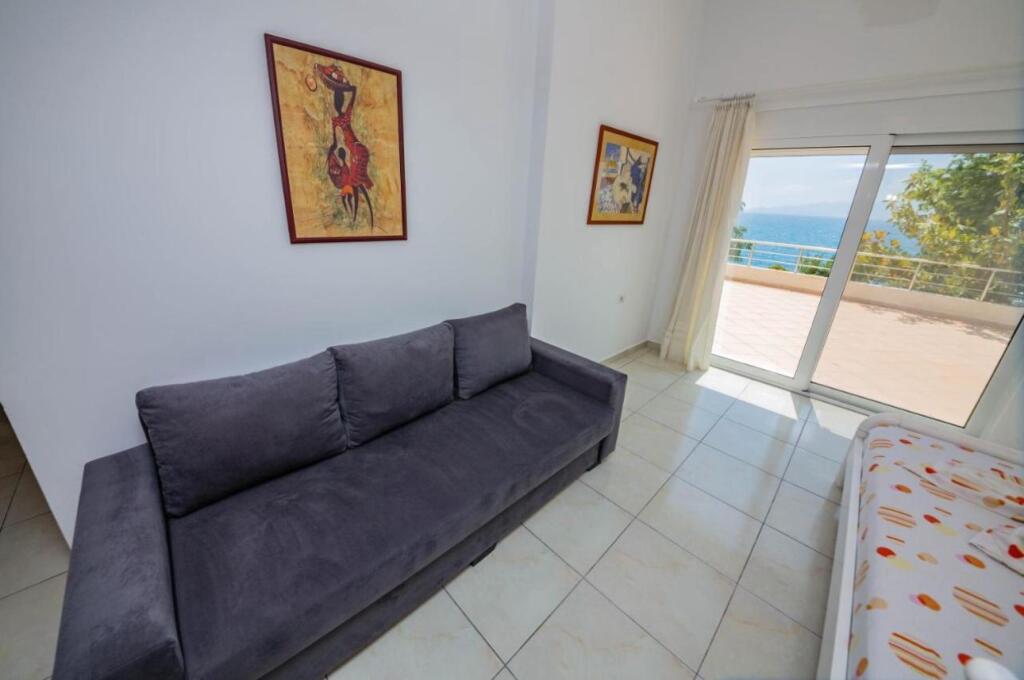 VENDESI HOTEL VICINO AL MARE SARANDE
