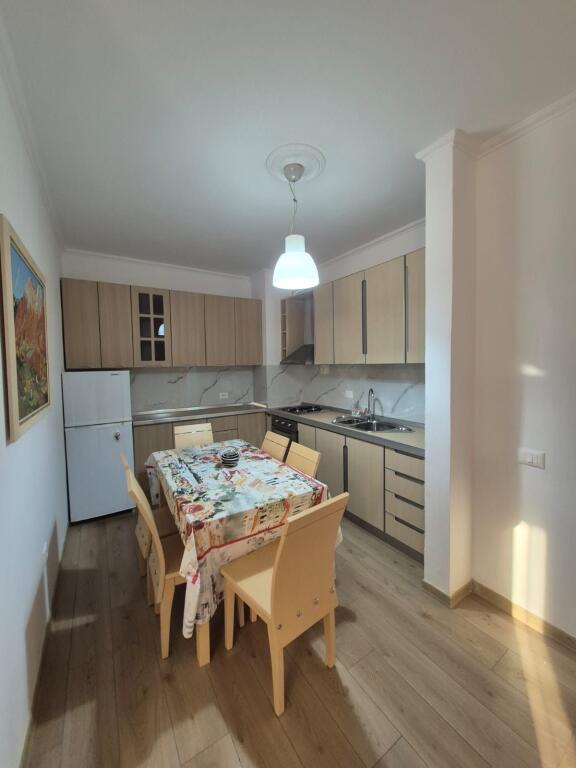 1+1 spacious, spacious, Zogu Boulevard first, 650 euro