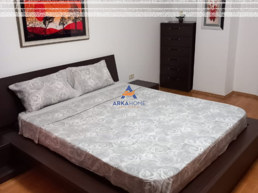 JEPET APARTAMENT ME QERA 1+1+ BALLKON 600 EURO