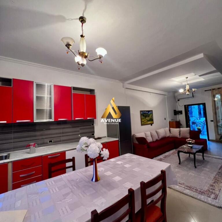 CASA IN AFFITTO – NEL CENTRO DI SELITA, TIRANA
