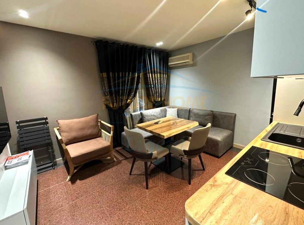 Appartamento in vendita a Shallvaret, Tirana
