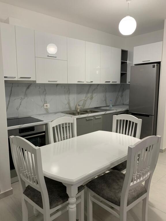 Apartament 2+1 me qira Fiore di Bosko