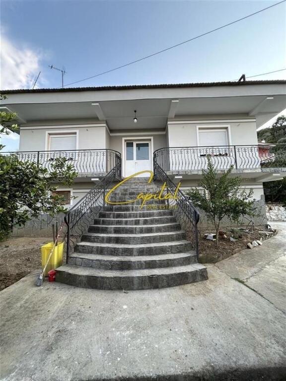PRIVATE VILLA FOR RENT 500 M2 VORE 500 EURO