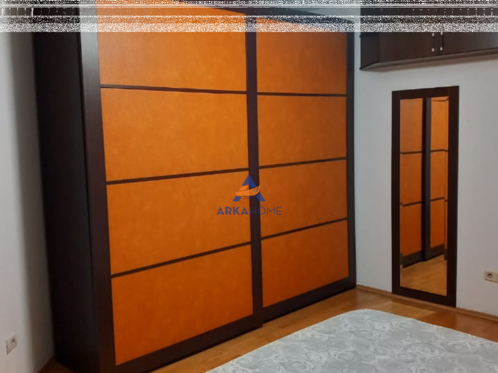 JEPET APARTAMENT ME QERA 1+1+ BALLKON 600 EURO