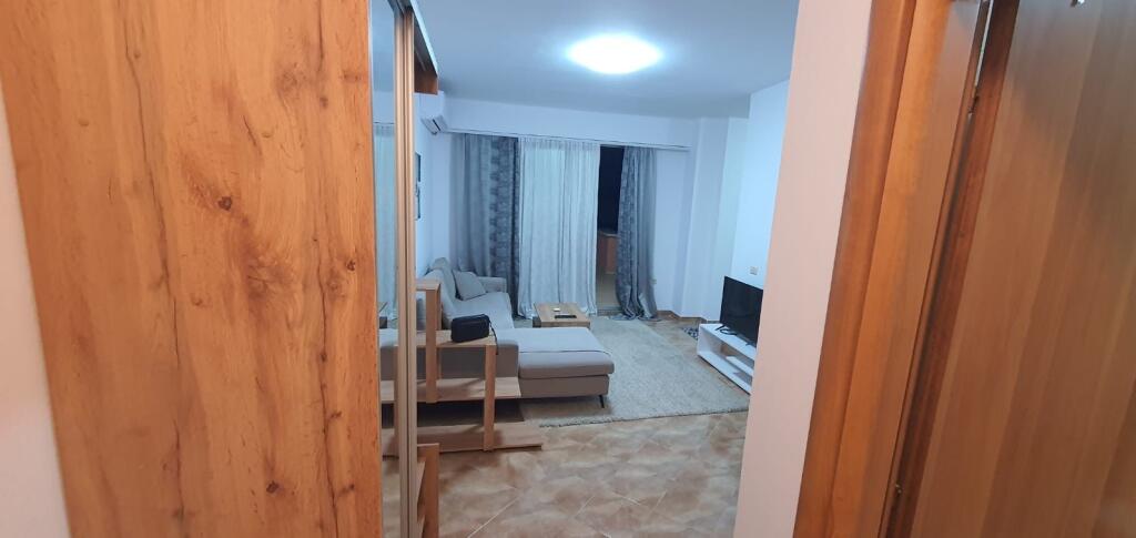 Apartment 1+1 for rent at the Commune of Paris
