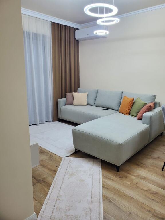 1+1,luxury furnished,dry lake,900 euros,with optional parking space