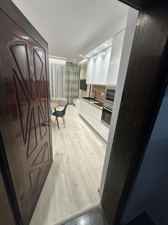 1+1, arredato a Zogu i Zi, prezzo 650 euro