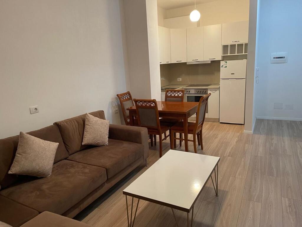 Apartment 1+1 for rent on Siri Kodra Street!