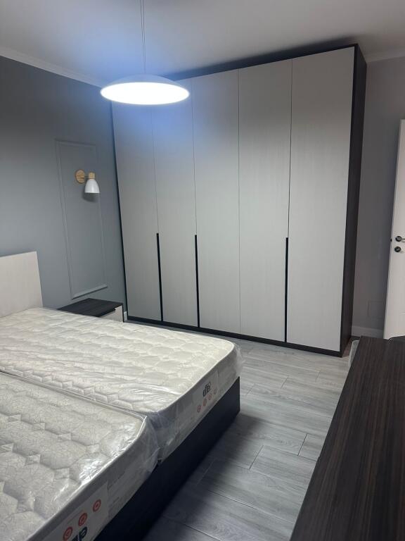 1+1, furnished for the first time, red school, 550 thousand lek