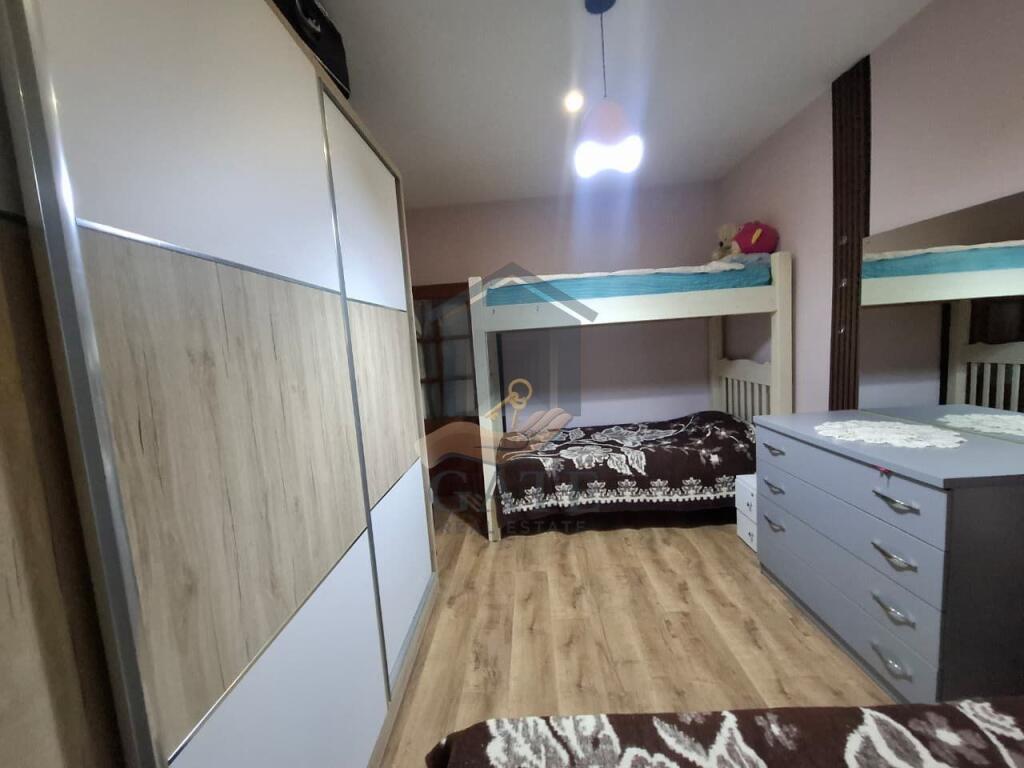Apartment 2+1 + Parking Spot for Sale – Modern Investment, 2nd Floor Residence – Durres (near the Small Industrial Market)
