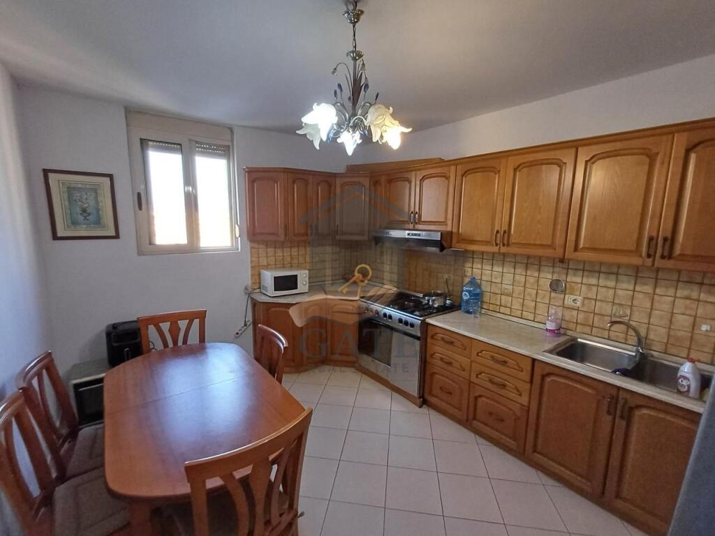For sale, Apartment 2+1+2, Former Police District, Durres!