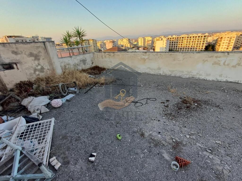 For sale, Apartment 2+1+2, Former Police District, Durres!