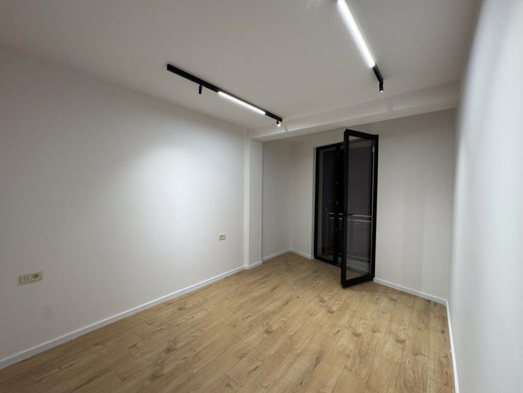 UFFICIO IN AFFITTO 94 M2 CENTRO 1.000 EURO