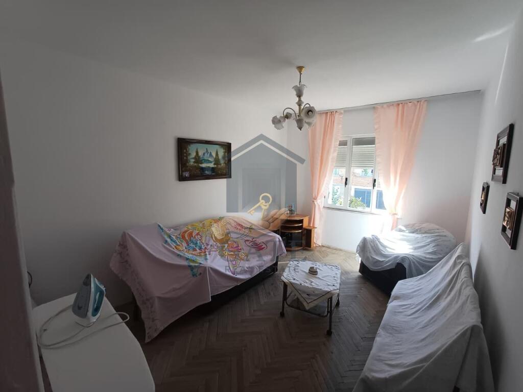 Apartament 2+1+2+3 Tek Zjarrefiksja , Durres!