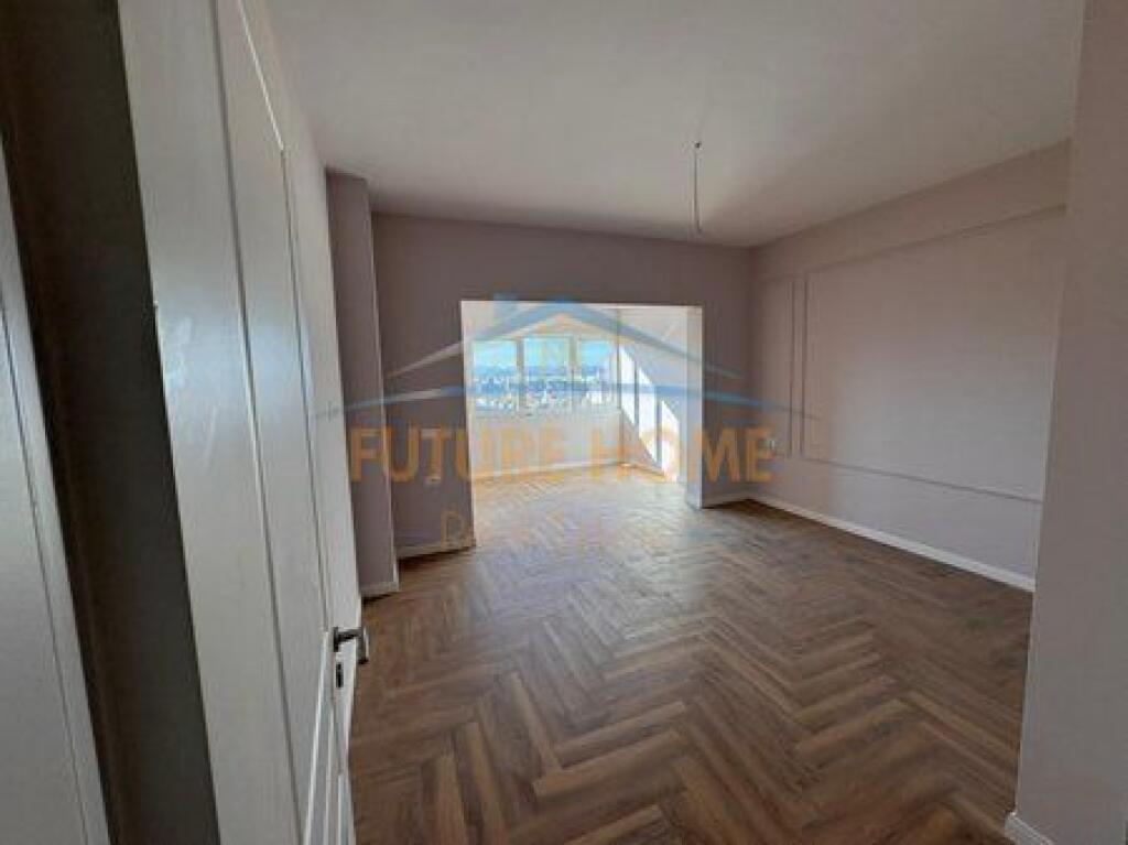 Shitet, Duplex, Shallvaret