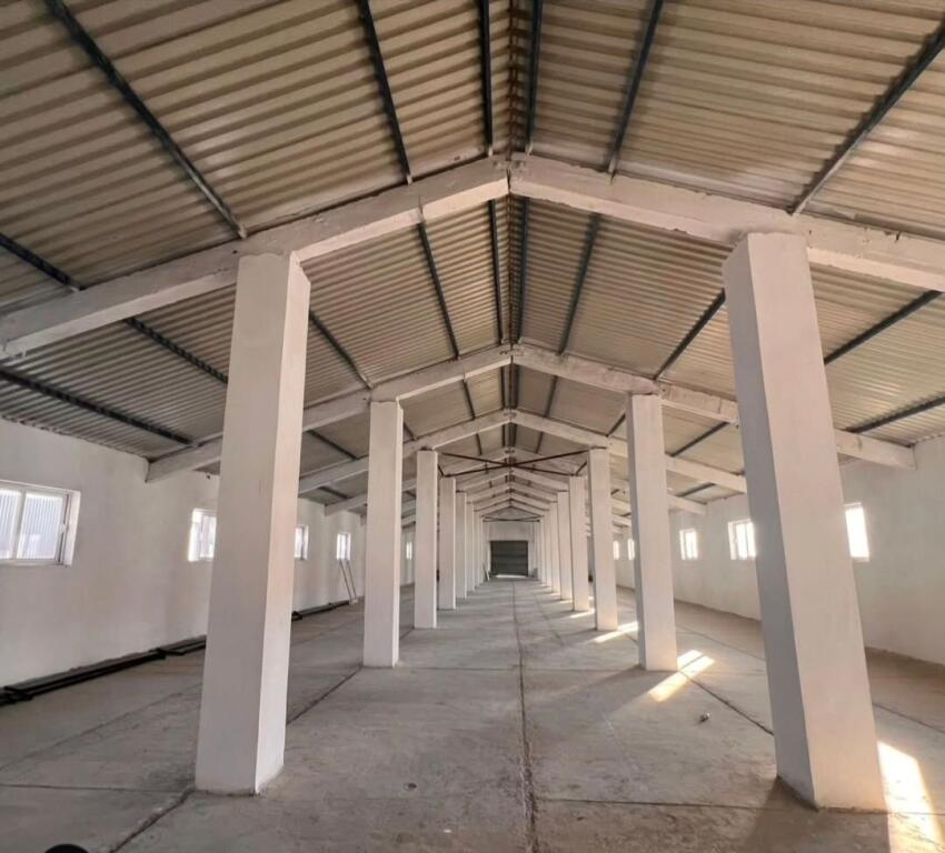 WAREHOUSE 1,120 M2 FOR RENT VAQARR
