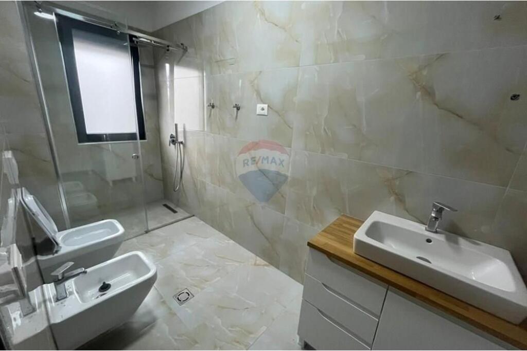 Appartamento 2+1+2 in vendita al Lago Secco