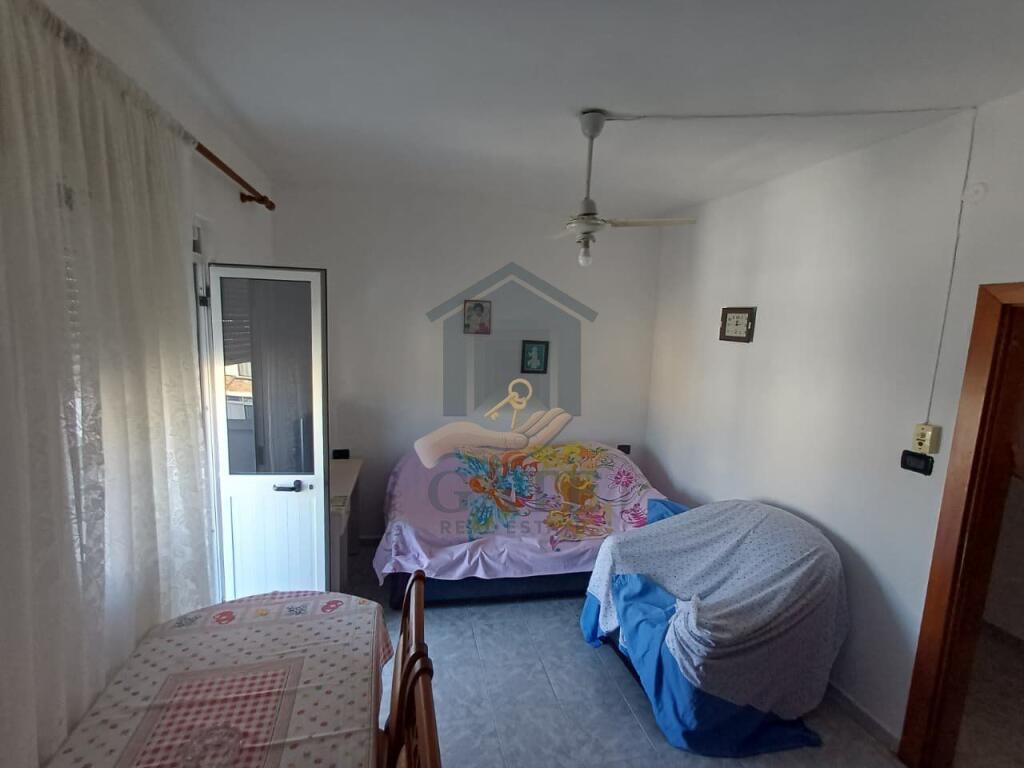 Apartament 2+1+2+3 Tek Zjarrefiksja , Durres!