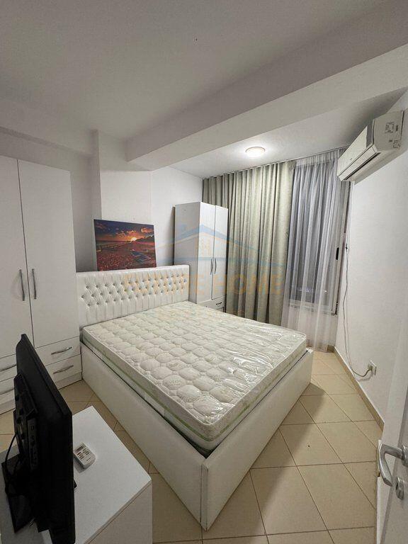 Rent Converted Grsionere, Astir
