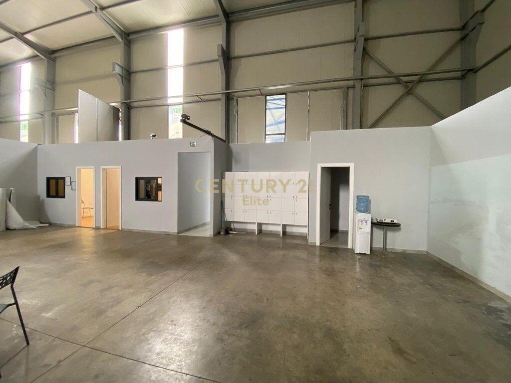 Capannone in affitto, Vore 3.000 € /Mese Sup. Totale 870m2