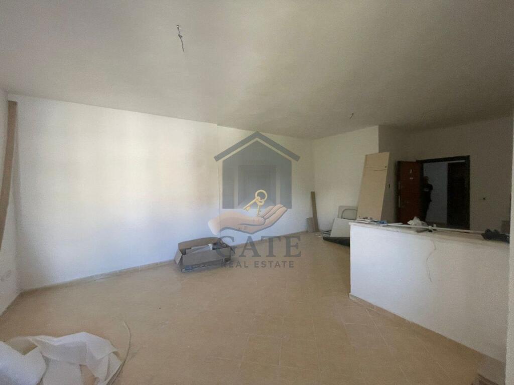 For sale, Apartment 2+1 Shkembi i Kavajes, Durres