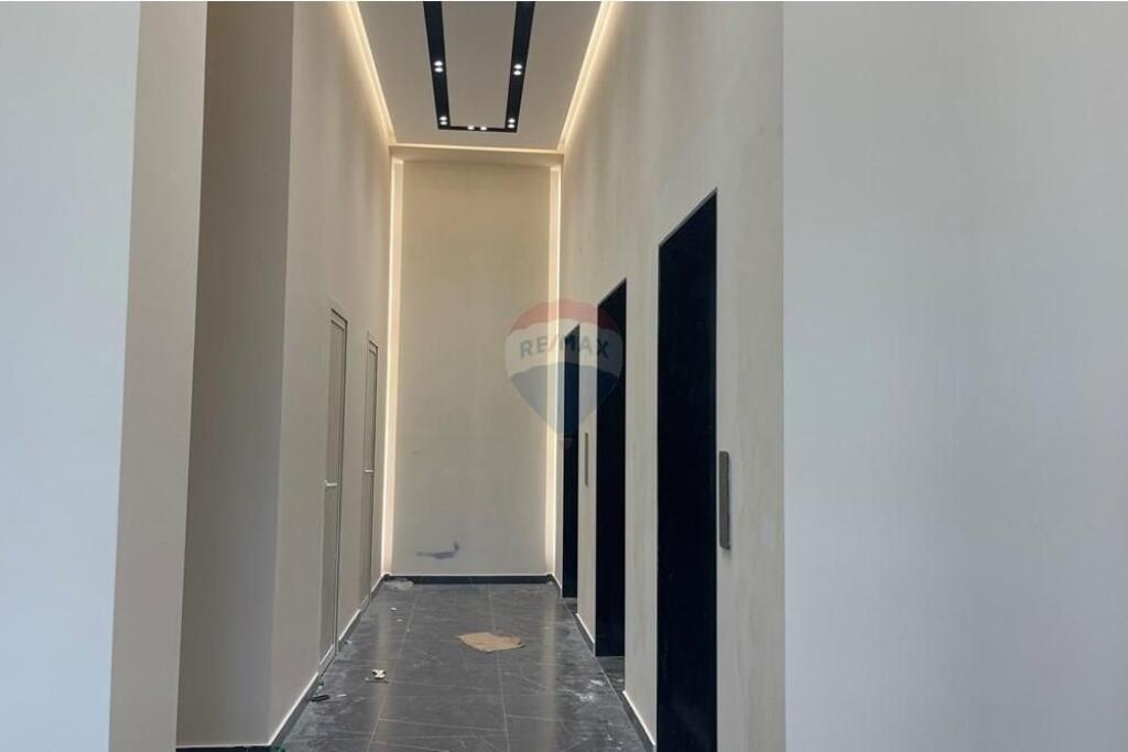Apartament 2+1+2 ne shitje te Rruga e Barrikadave!