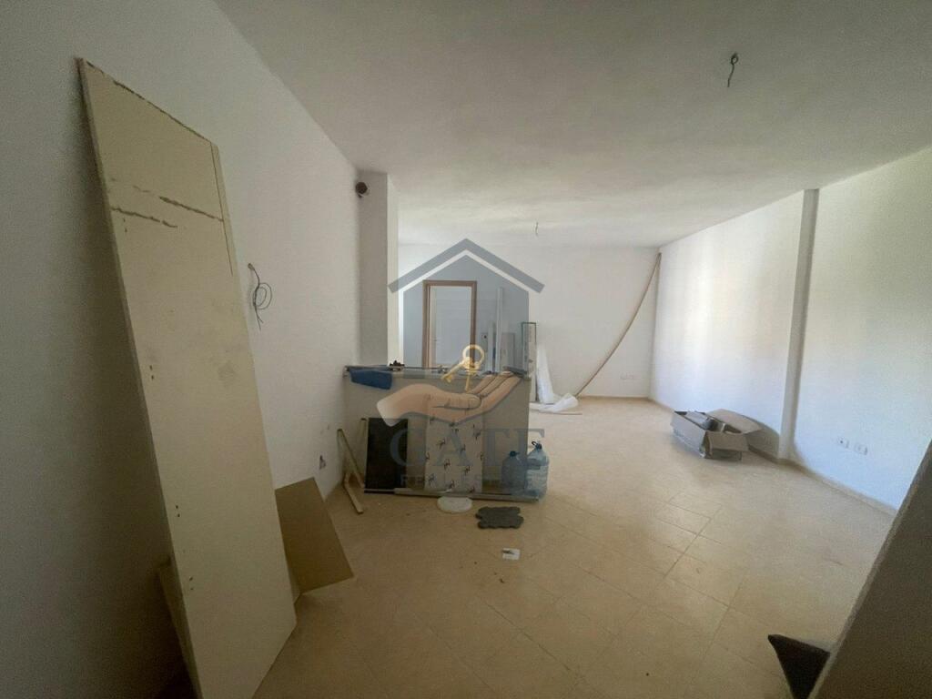 For sale, Apartment 2+1 Shkembi i Kavajes, Durres