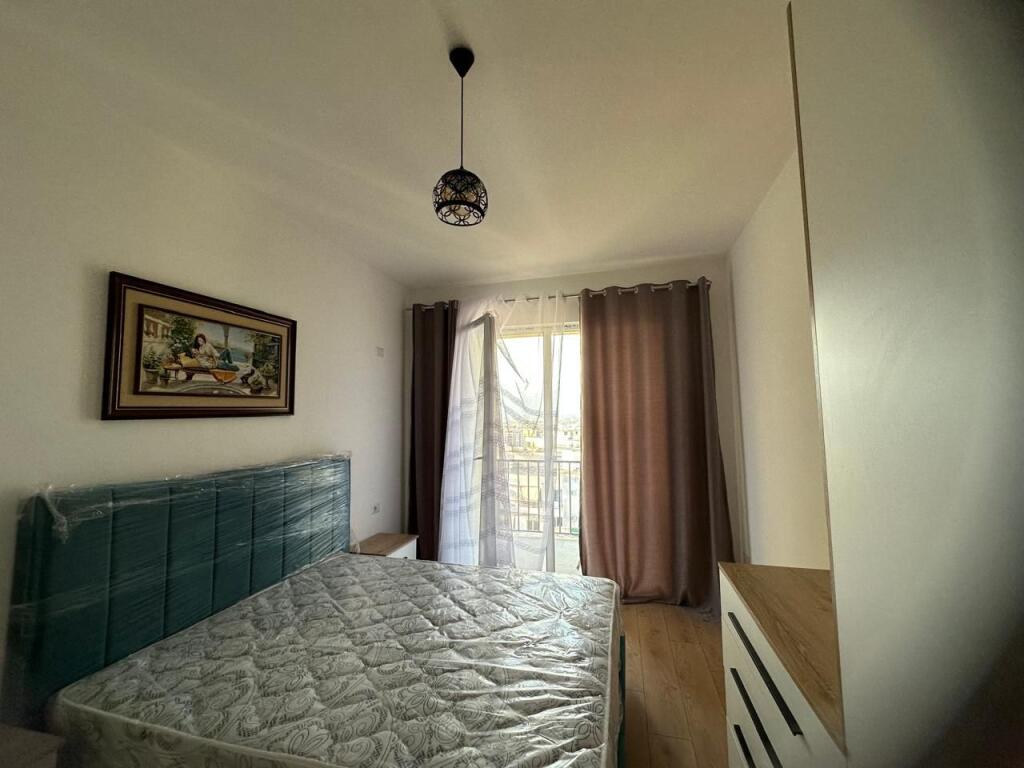 Jepet me qira apartament 1+1 📍 Grand Gallery, Yzberisht💶 Çmimi: 500 € / muaj