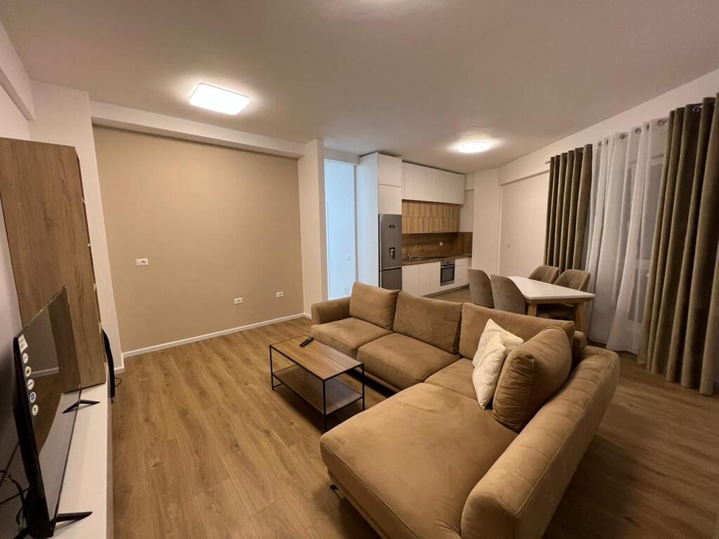 📣 QERA SUPER Apartament 2+1 Me 2 Tualete Dhe Ballkon 📍 Rezidenca OXA, Fresk ✨  💶 Cmimi 55000 lek