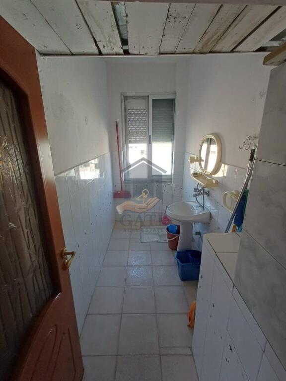 Apartament 2+1+2+3 Tek Zjarrefiksja , Durres!