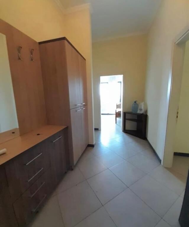 Apartament 2+1 me qira Astir pas Bar Artistit