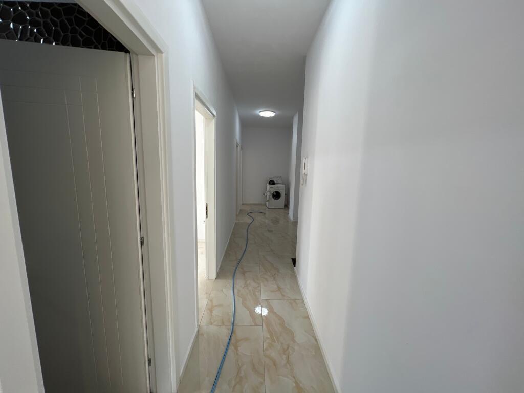 📣 QERA Apartament 3+1 Me 2 Tualete Dhe Ballkon 📍 Kompleksi Tower Bridge, Prane Komisariatit Nr. 4 ✨
