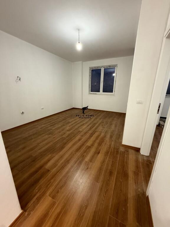 FOR SALE APARTMENT 1+1 ELBASAN STREET 130,000 EURO