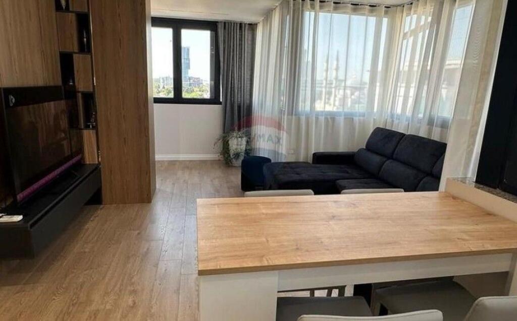 Appartamento - In Vendita - Via Elbasan, Tirana(ID: 530201045-182)
