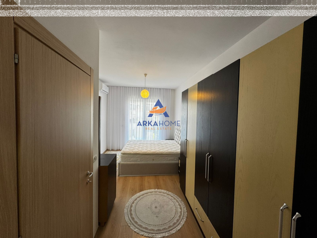 JEPET ME QERA APARTAMENT 2+1 + ANEKS "BULEVARDI I RI" 750 EURO
