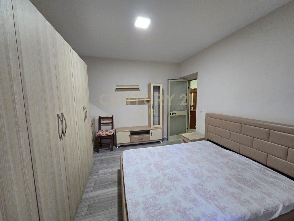 Apartment 1+1 for sale at Myslym Shyri