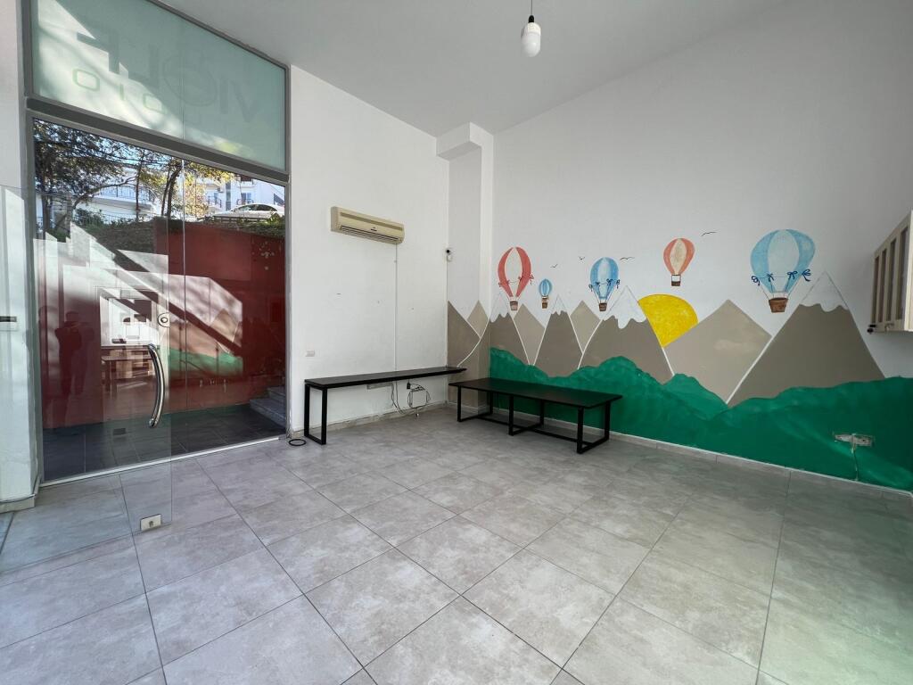 Premises for rent - Dry Lake