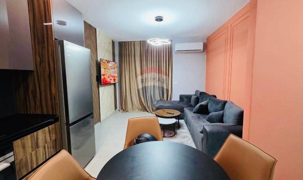 📍Apartament 1+1+ post parkim Ish Fusha e Aviacionit