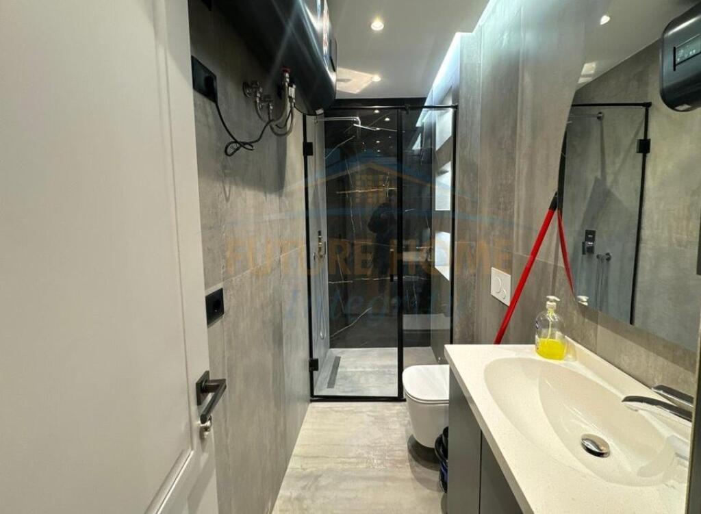 IN VENDITA APPARTAMENTO 1+1+VERANDA RESIDENZA KODRA E DIELLIT 1