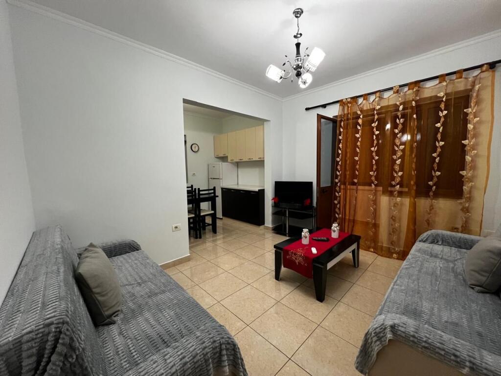 Apartment 1+1 for Long Term Rent - Dibra Street, Medresese Square Tirana